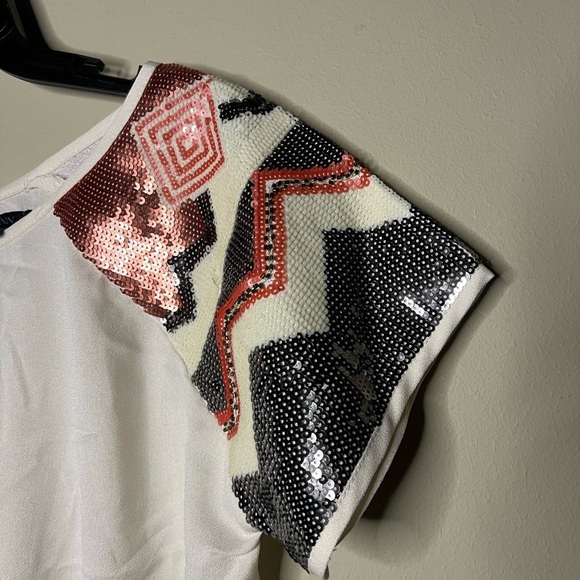 Sequin short sleeve blouse - Picture 4 of 6